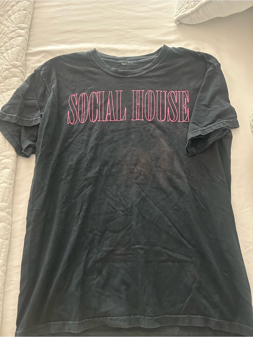 Oversized tee with back graphic